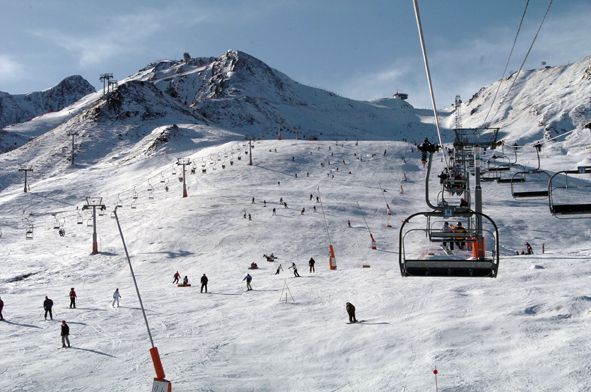 Grandvalira-una-de-las-mejores-estaciones-de-ski-de-toda-Espana
