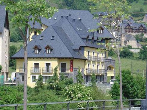 Hotel-Acevi-del-Valle-de-Aran