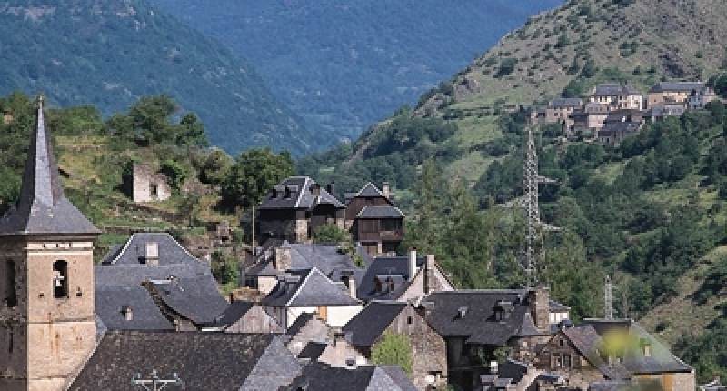Benos | Apartamentos y casas en alquiler en Benos, cerca de Vielha y Baqueira