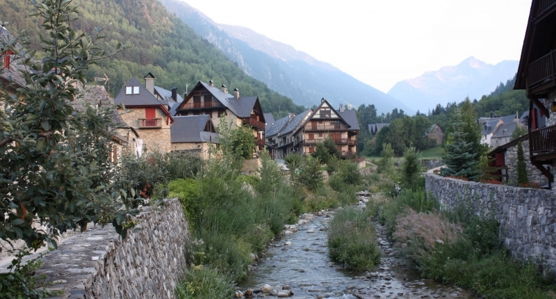 Arties | Alquiler de apartamentos y casas en Arties, junto a Baqueira