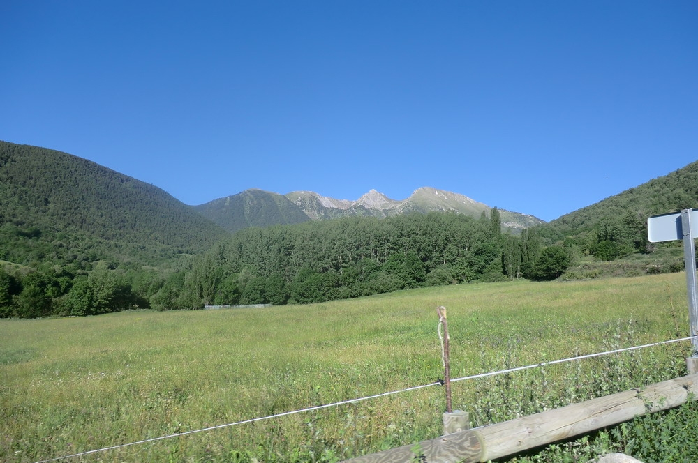 Aigüestortes. Ruta refugio Pla de la Font a Pic del Pinetó