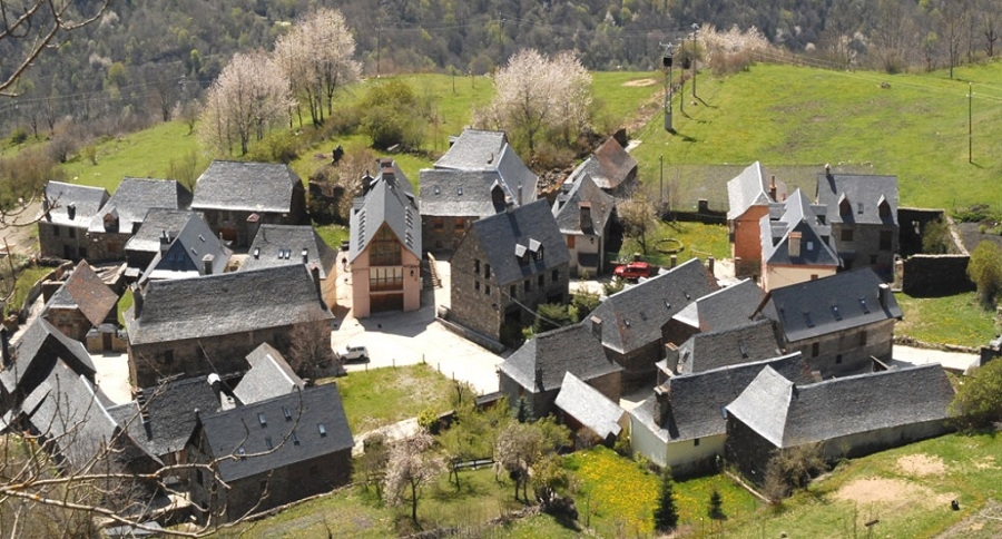 Arres de Sus| Un pueblo ideal para hacer excursiones, en el Valle de Arán